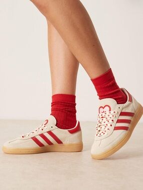 Adidas Spezial valentines day edition